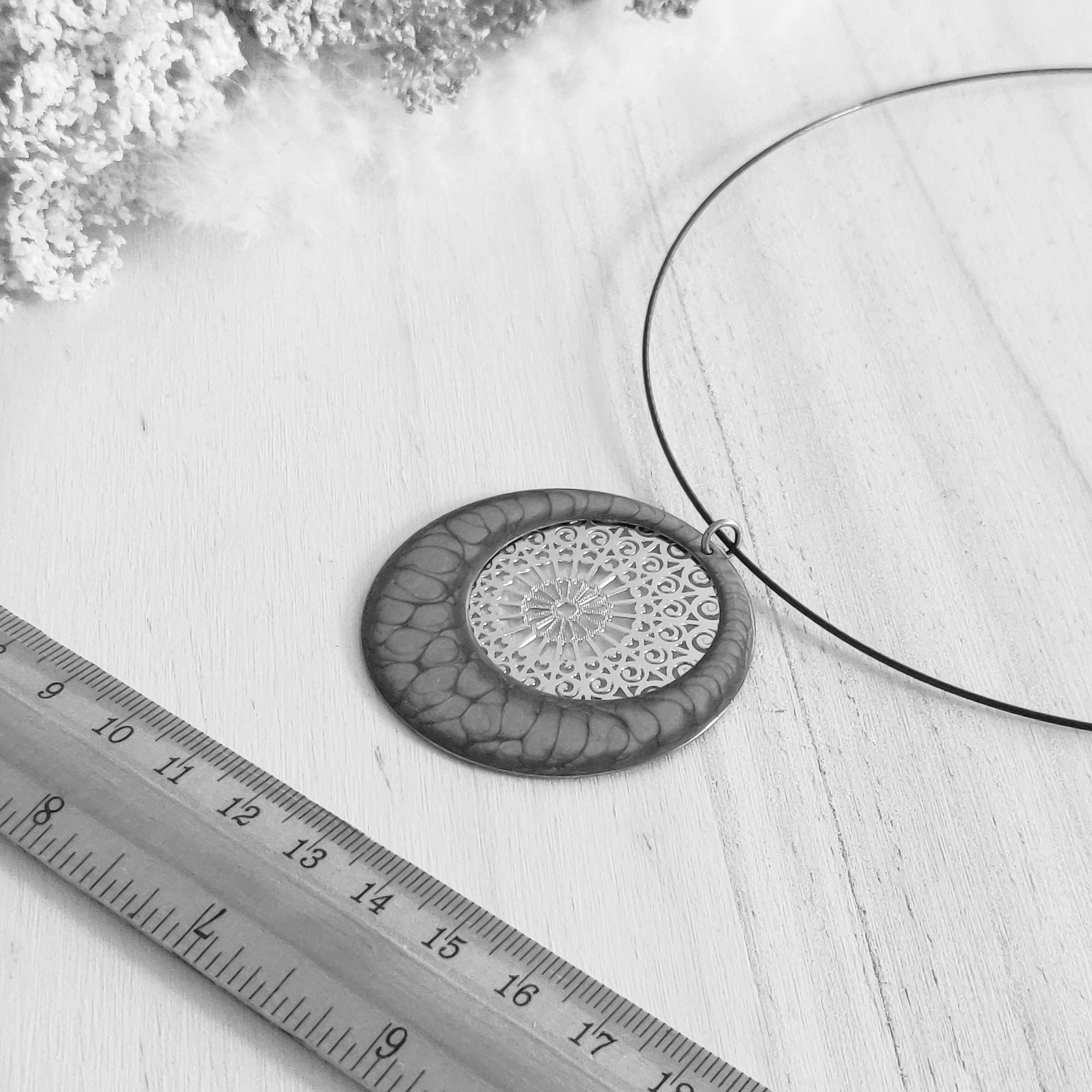 collier aphrodite règle copie (7)