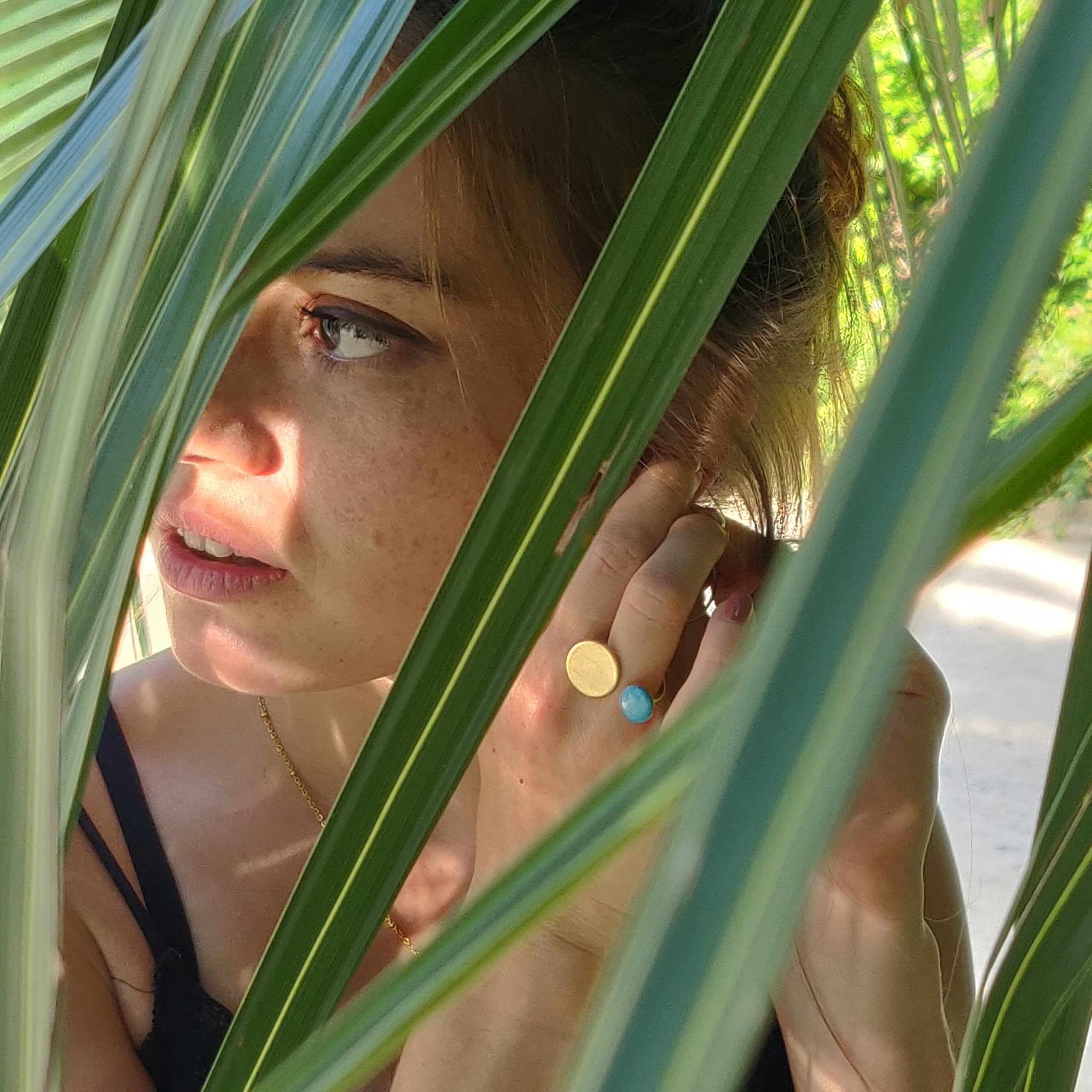 bijou artisan montpellier bague psyché turquoise mannequin 2