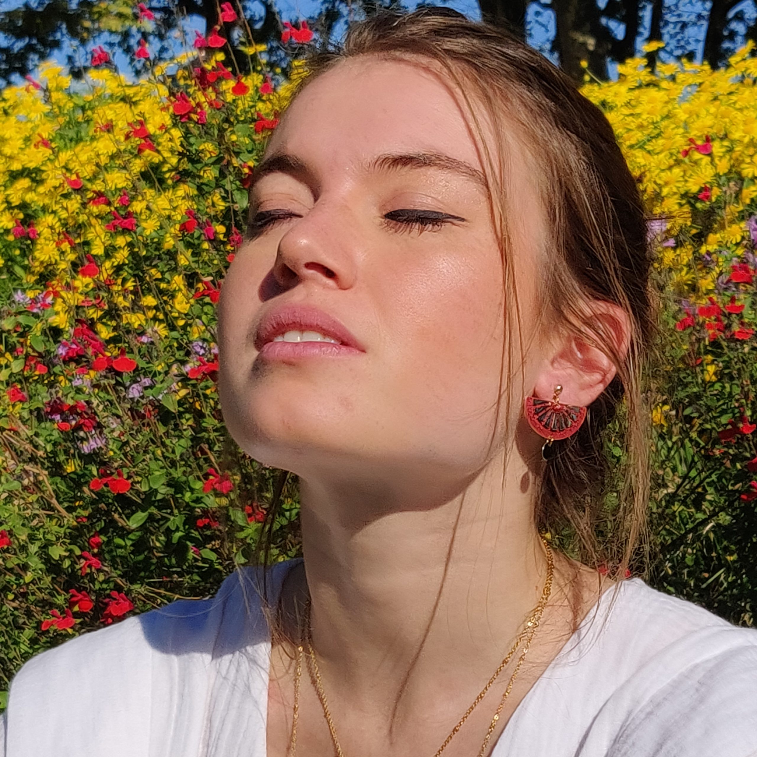 bijou artisan montpellier boucles d'oreilles alcyone briques mannequin 2