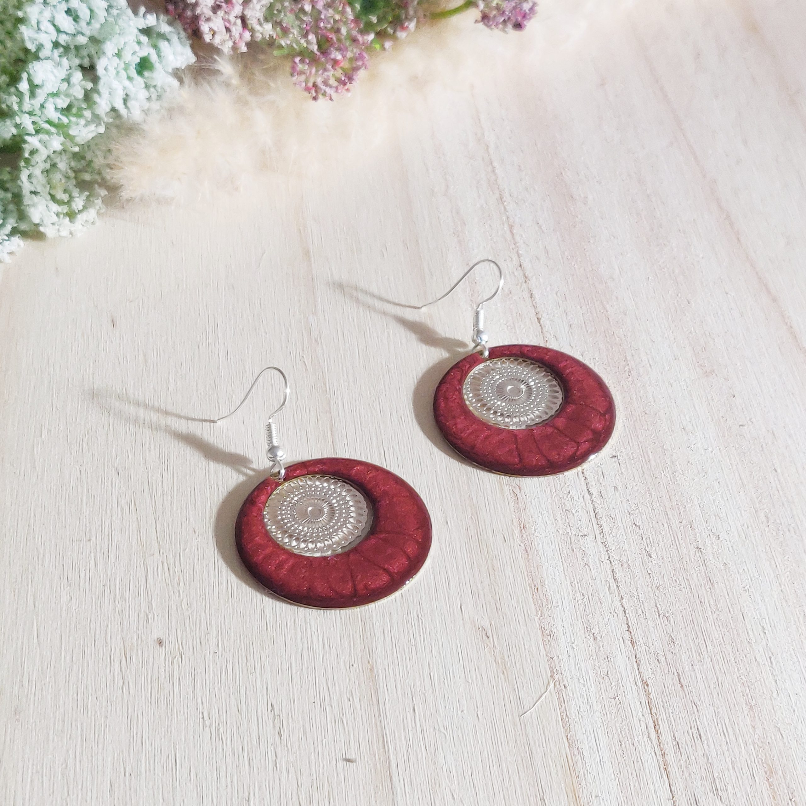 bijou artisan montpellier boucles d'oreilles aphrodite briques fond argenté