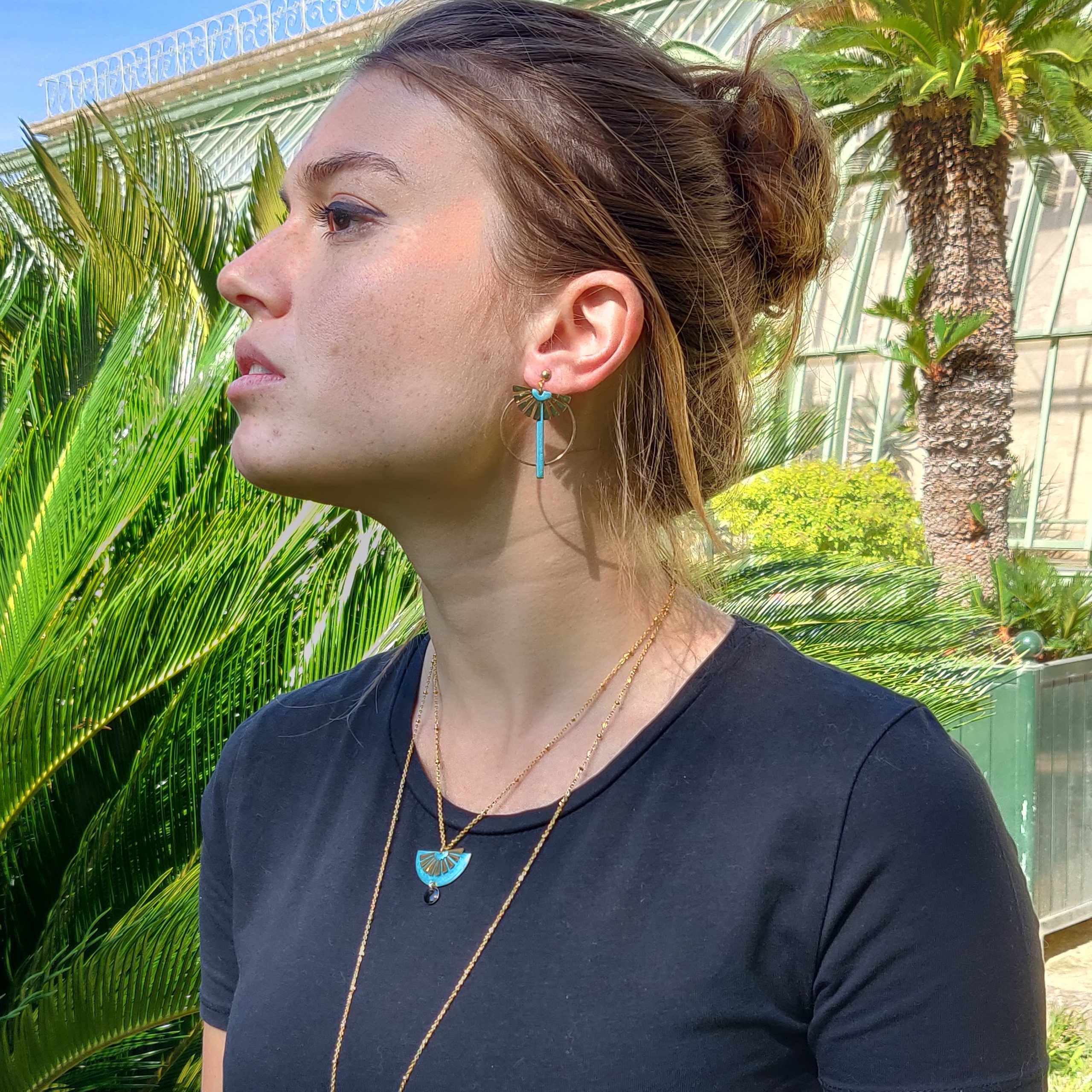 bijou artisan montpellier boucles d'oreilles isis turquoises mannequin 2