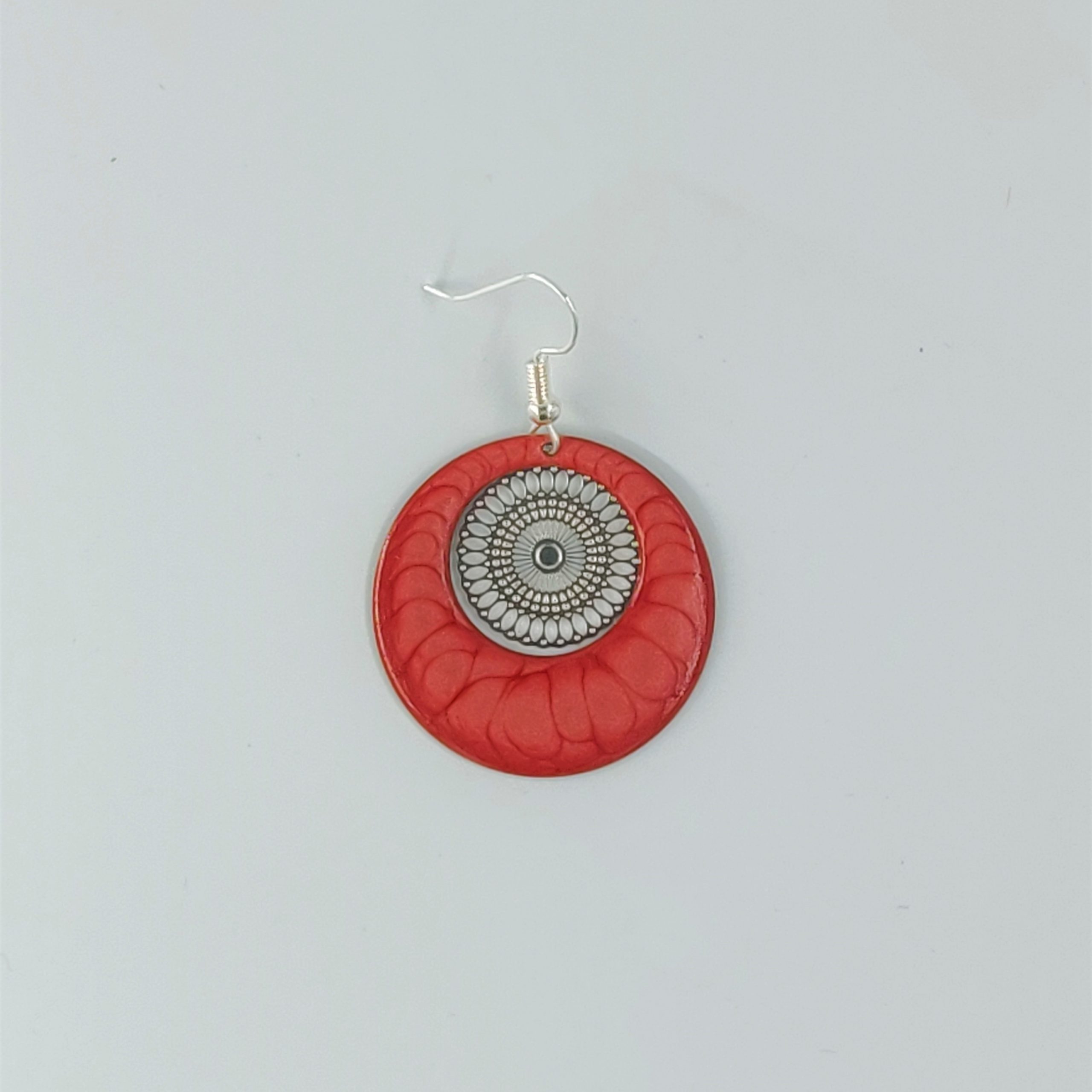 bijou créateur montpellier boucles d'oreilles aphrodite corails fond argenté