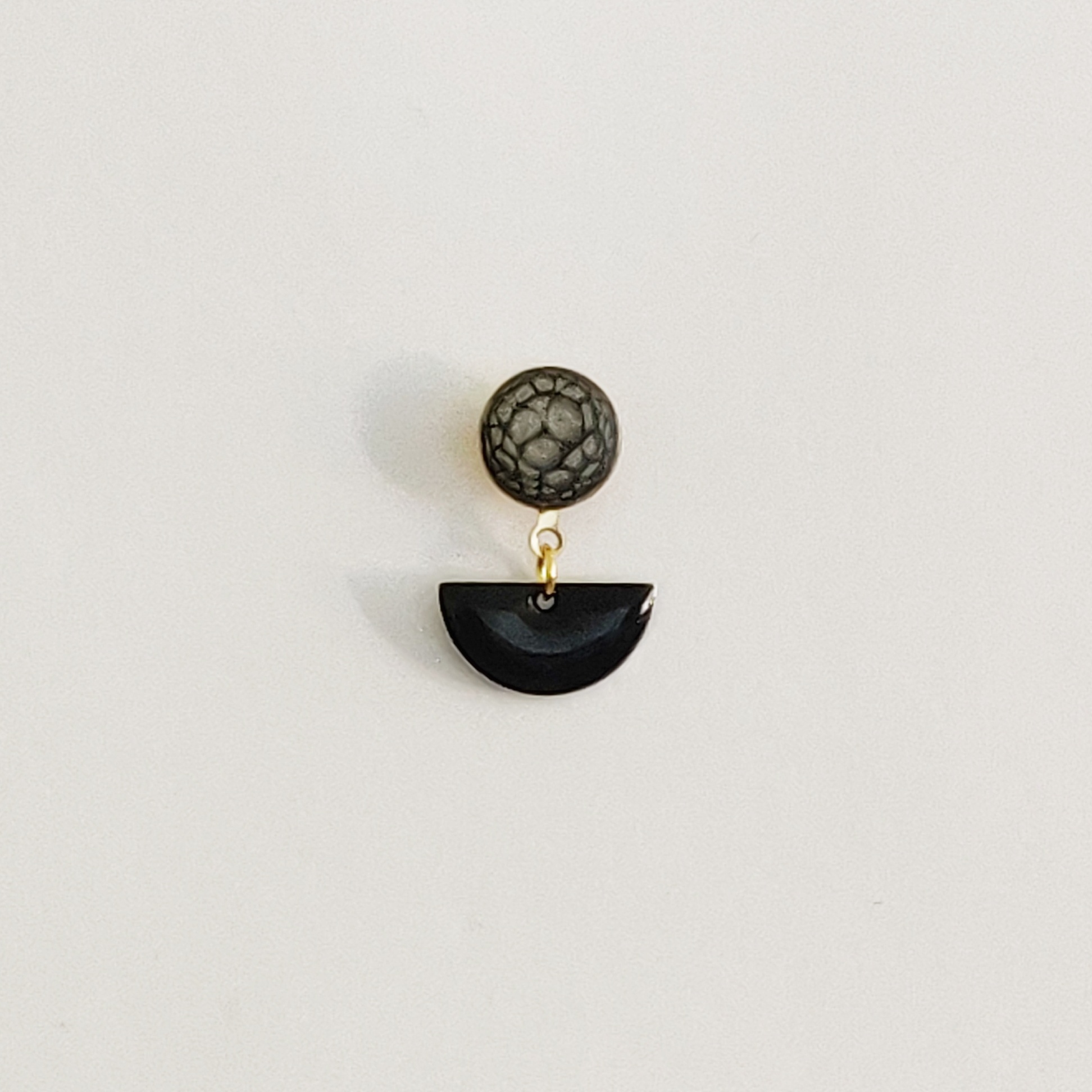 bijou créateur montpellier boucles d'oreilles luna grises