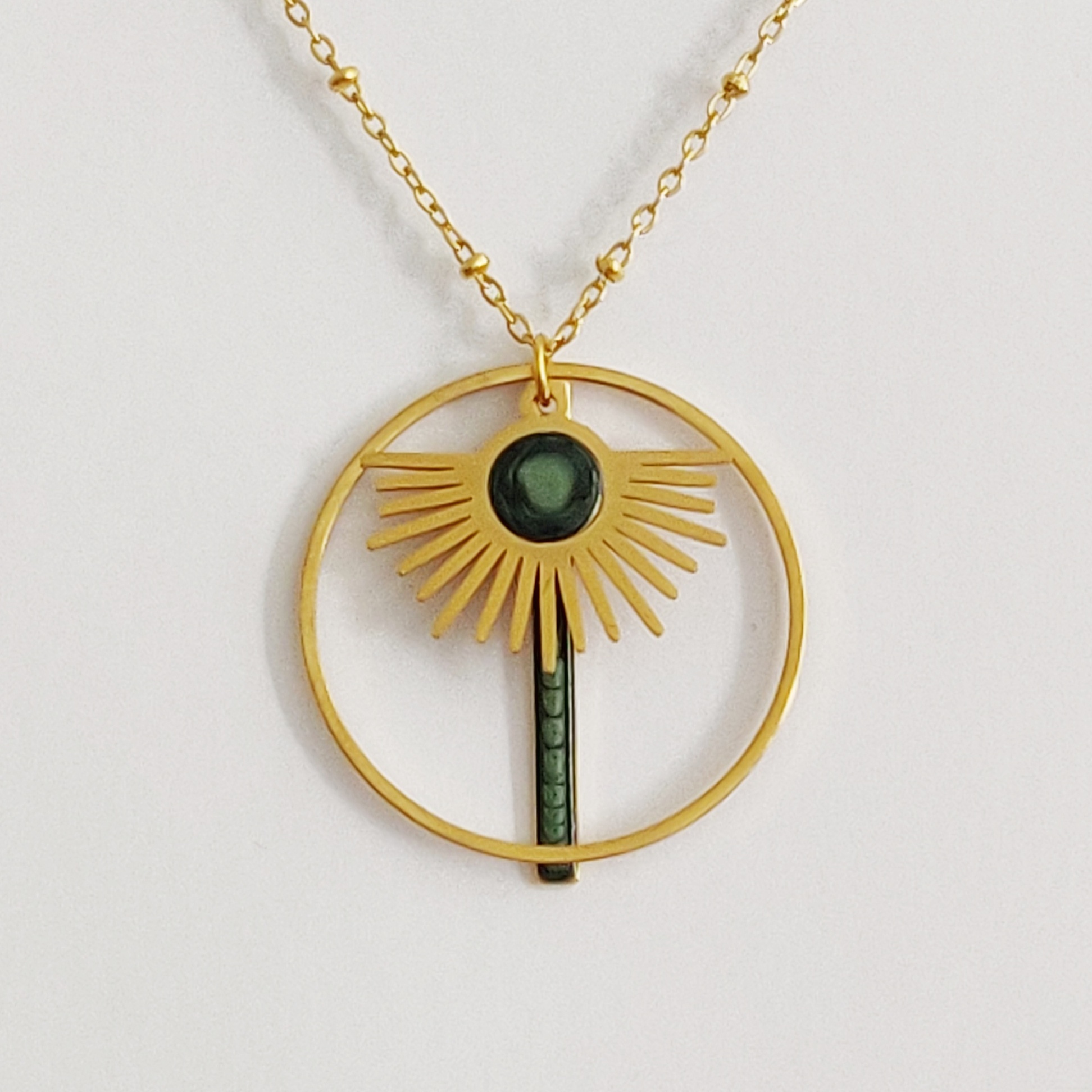 bijou créateur montpellier pendentif isis vert